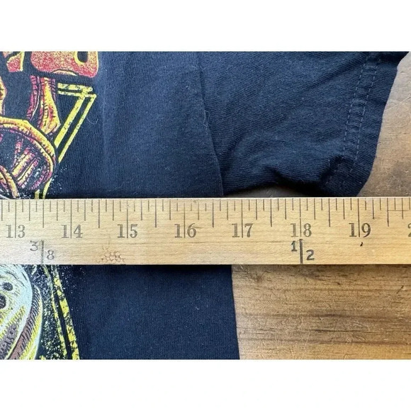 Scorpions Rock Believer World Tour 2022 Official Tour T-Shirt Tee Size Small - Picture 6 of 9